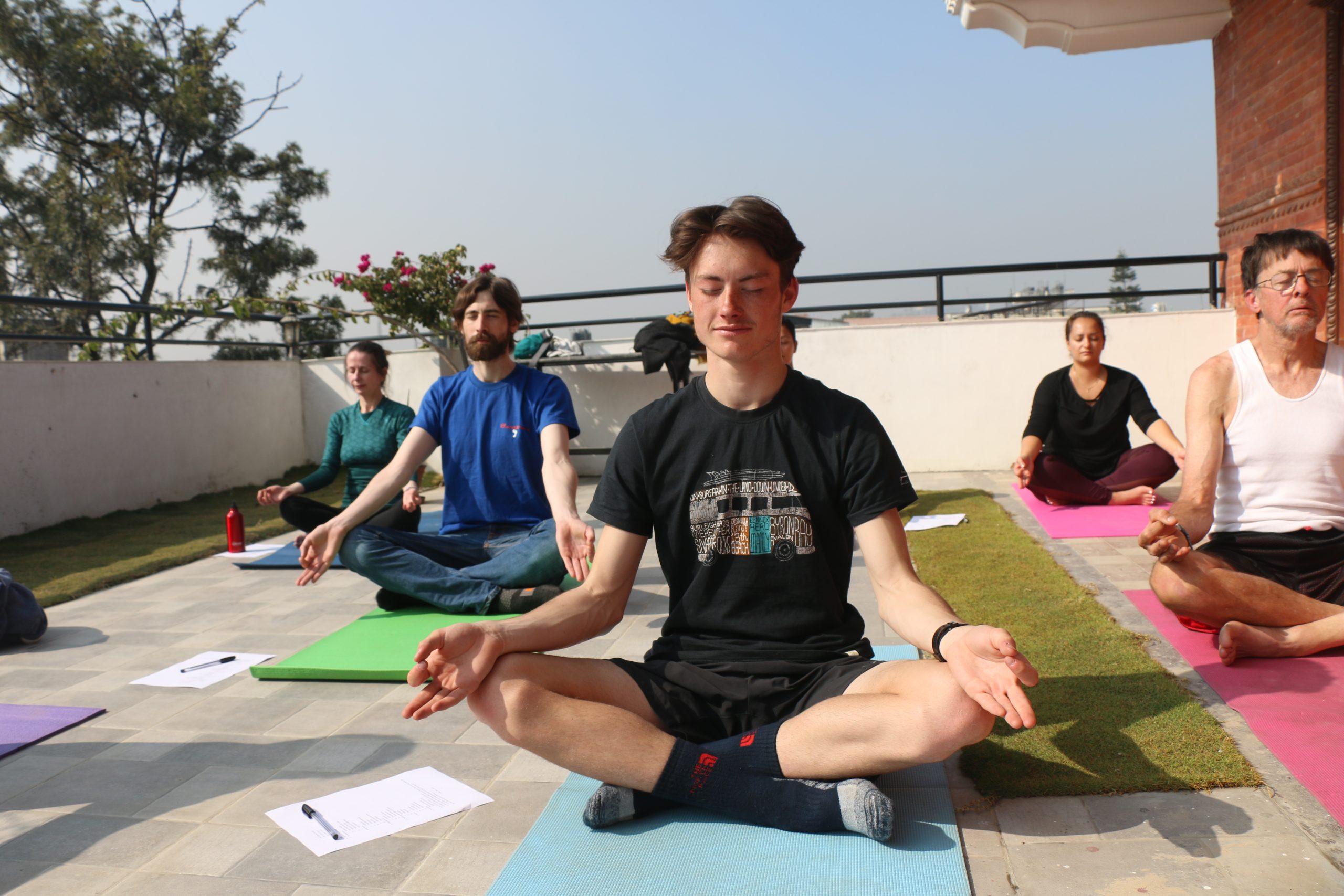 Read more about the article Ashtanga Yoga